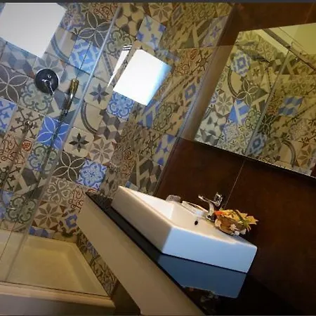 Sabin Ross Margherita Di Savoia