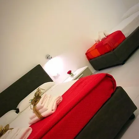 Sabin Ross Nocleg ze śniadaniem 4*